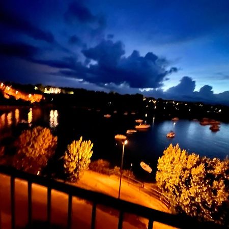 ראבץ Villamar Beachfront Apartments With Free Private Parking מראה חיצוני תמונה