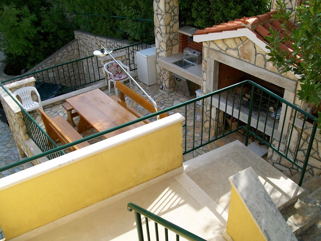 ראבץ Villamar Beachfront Apartments With Free Private Parking מראה חיצוני תמונה