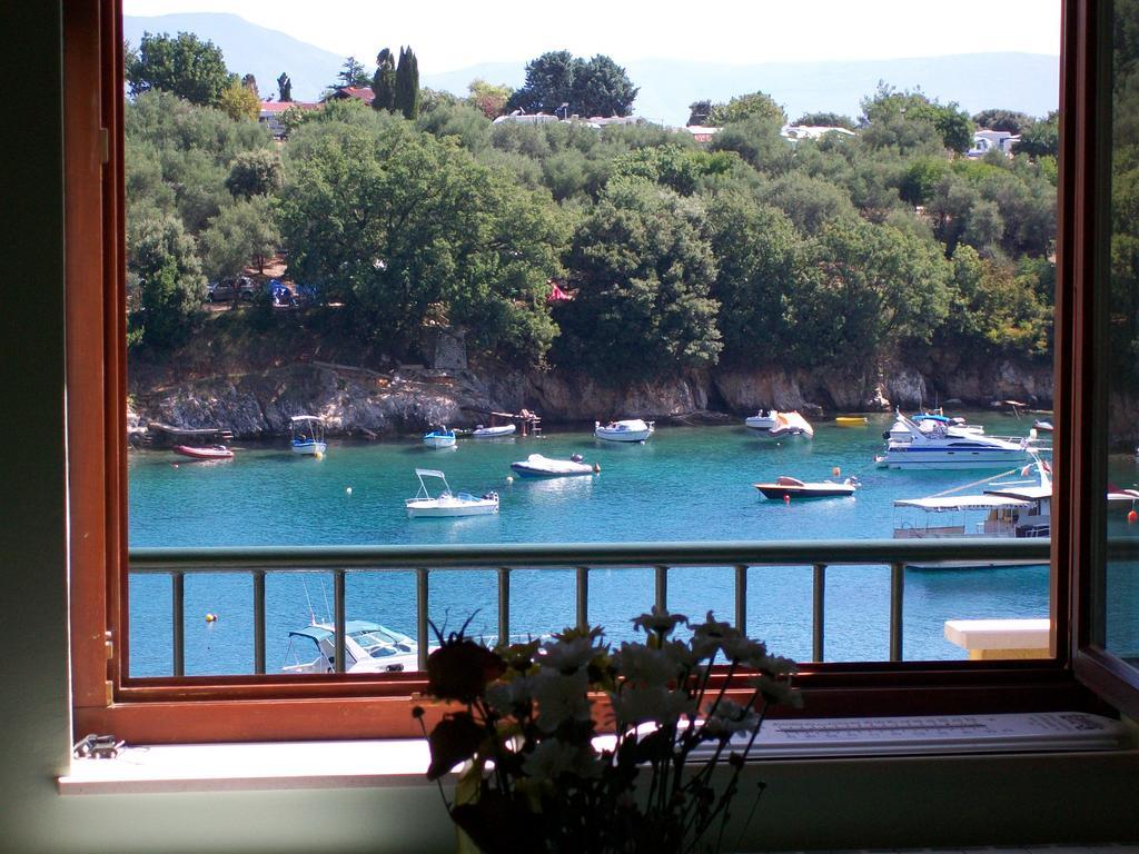ראבץ Villamar Beachfront Apartments With Free Private Parking מראה חיצוני תמונה