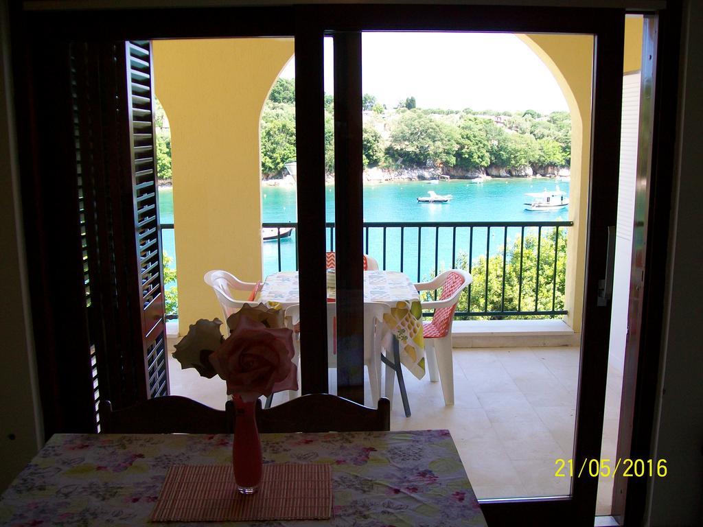 ראבץ Villamar Beachfront Apartments With Free Private Parking מראה חיצוני תמונה