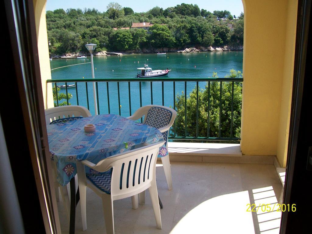 ראבץ Villamar Beachfront Apartments With Free Private Parking מראה חיצוני תמונה